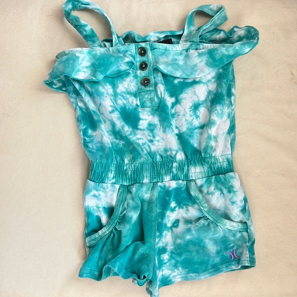 Hurley: Adorable teal and white tie dye romper! 2T